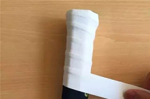 如何正確的纏繞吸汗帶呢？