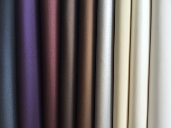 皮革是由什么制作而成的？